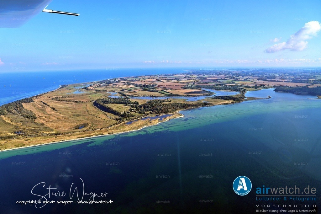 Geltinger Birk Luftbild - Eigentümerin ist die Stiftung Naturschutz des Landes Schleswig-Holstein | Eigentümerin ist die Stiftung Naturschutz des Landes Schleswig-Holstein, während die Betreuung seit 1977 durch den NABU Schleswig-Holstein erfolgt, konkret durch die NABU Ostangeln.