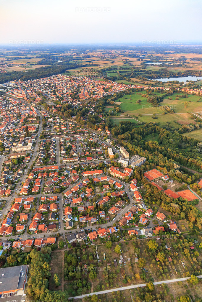 Luftbild: Blumenring, Buchstr in Jockgrim im Bundesland Rheinland-Pfalz in Deutschland. Foto: IMG_110745.jpg vom 05.09.2018 durch Werner Riehm/FLY-FOTO.de