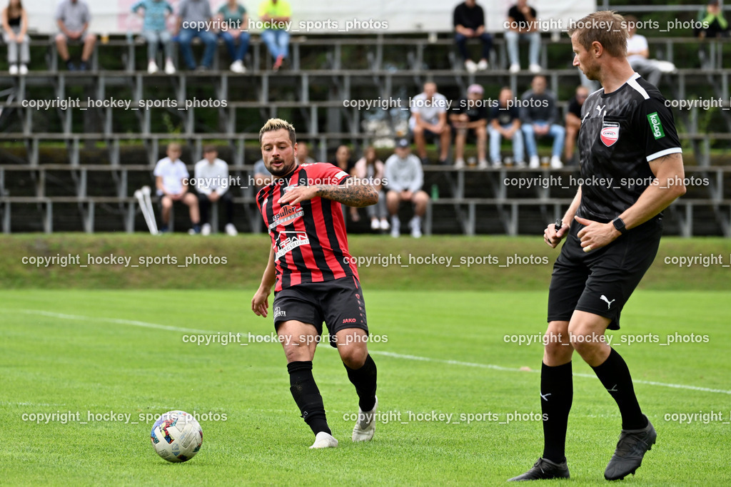 ATUS Nötsch vs. SC Landskron | Orel Stephan Referee, #91 Christian Lussnig ATUS Nötsch, ATUS Nötsch vs. SC Landskron, ATUS Nötsch vs. SC Landskron am 26.07.2025 in Nötsch (Dobratsch Arena), Austria, (Photo by Bernd Stefan)