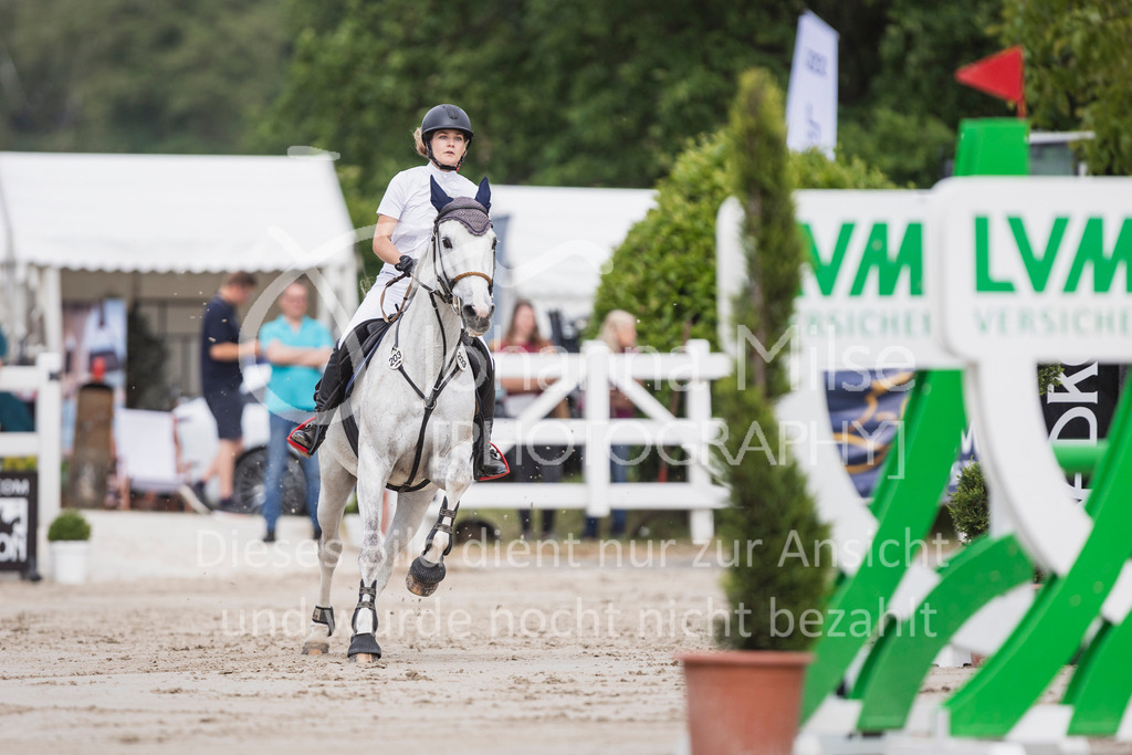 250531_MayDays_S1-Spr-272 | Deine schönsten Turniermomente als professionelle Fotos! Entdecke hochwertige Pferdesport-Fotografie im Online-Shop. Jetzt Fotos finden & bestellen!