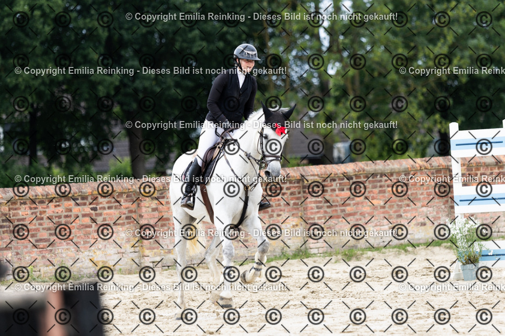 CL5A5643 | Emilia Reinking Fotografie - Realisiert mit Pictrs.com