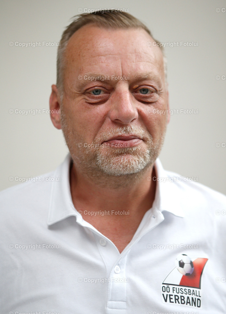 GRUPPENOBMAENNER_28 | bilder, linz, photo, foto, fussball, sport, fotolui, bundesliga