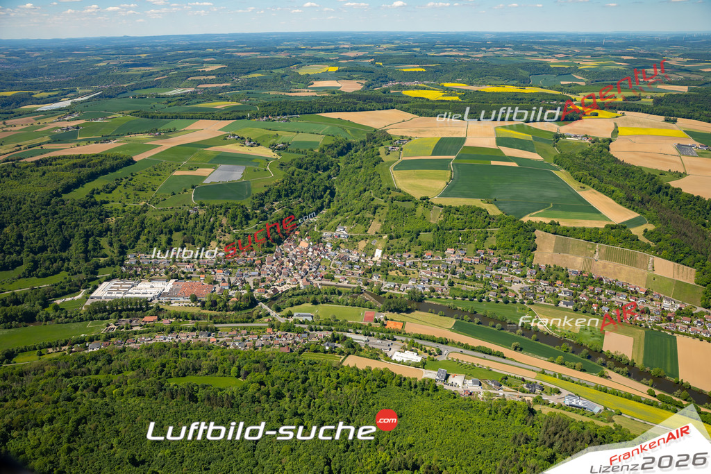 Schrägluftbild  Neu Wülfingen  Forchtenberg - Das Luftbild wurde 2025 vom UL-Flugzeug heraus erstellt ( keine Drohne ) - Hochauflösende Luftaufnahme -Nicht vergleichbar mit Google Maps oder Satelittenbilder- Die Geschenkidee !Mit Lizenz und Bildrechte bestellbar