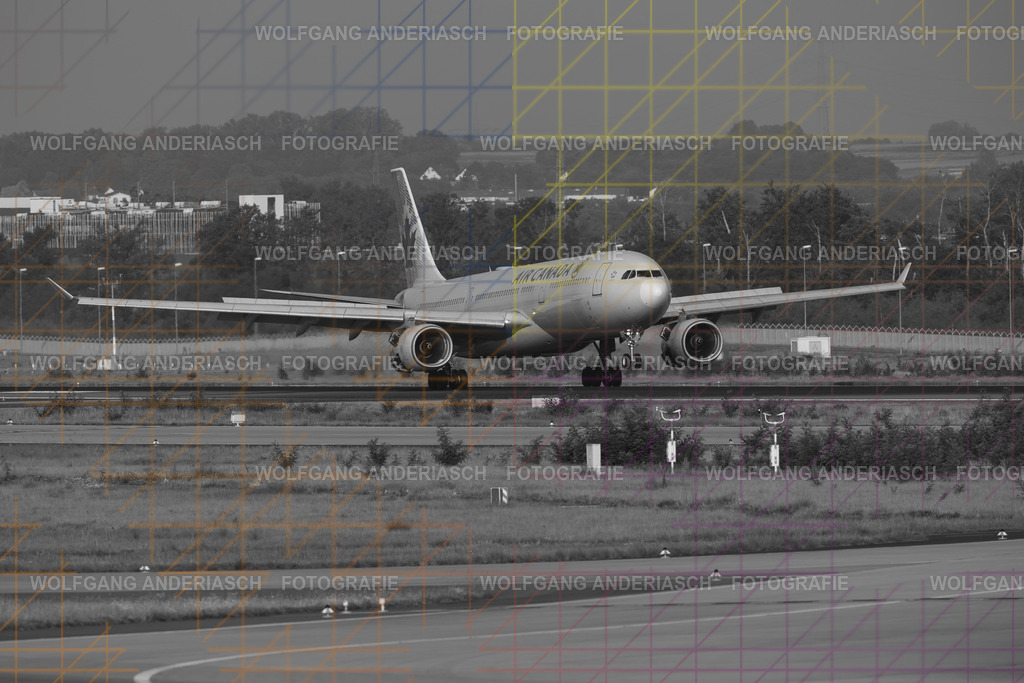 2025815-080818_FRA_07L_R3C_0527 | Am Flughafen Frankfurt am Main treffen Dynamik und Präzision aufeinander: Startende und landende Flugzeuge verschiedenster Airlines, festgehalten in Farbe und Schwarz-Weiß. Von kraftvollen Silhouetten bis zur majestätischen Erscheinung der Königin der Lüfte – zeitlose Momente moderner Luftfahrt. - Realisiert mit Pictrs.com
