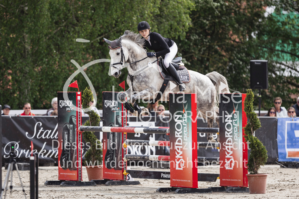 260509_PfSpTa_5_L-Spr-576 | Deine schönsten Turniermomente als professionelle Fotos! Entdecke hochwertige Pferdesport-Fotografie im Online-Shop. Jetzt Fotos finden & bestellen!