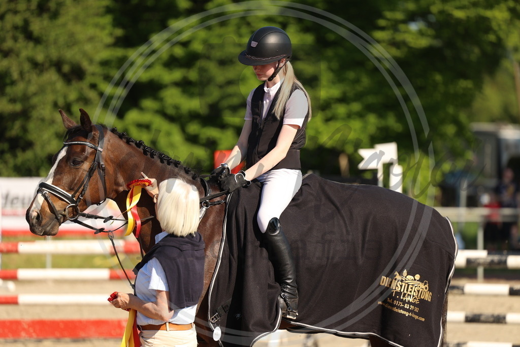 994A6191 | sabrinanicolaifotografie - Realisiert mit Pictrs.com