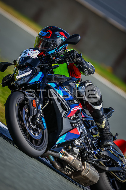 0799-260606BB-011_799 | Deine Full-Service-Agentur für ✔️Videoproduktionen und ✔️Motorsportfotografie Jetzt Angebot anfragen!