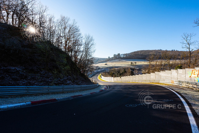 NBR25_020211580200001GT_GT | Motorsport-Fotografie: DTM, 24h Nürburgring und GT-Action in hochauflösenden Bildern. Entdecke packende Rennmomente & Impressionen direkt aus der Boxengasse. - Realisiert mit Pictrs.com