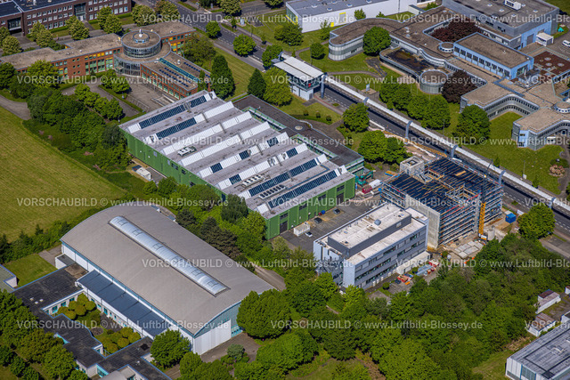 Dortmund230504405 | Luftbild, TU Technische Universität Dortmund, Technologiezentrum (TZDO), DELTA Zentrum für Synchrotronstrahlung, Taros Chemicals GmbH, Emil-Figge-Straße, Baustelle neues Gebäude, Haltestelle für Hochbahn, Eichlinghofen, Dortmund, Ruhrgebiet, Nordrhein-Westfalen, Deutschland