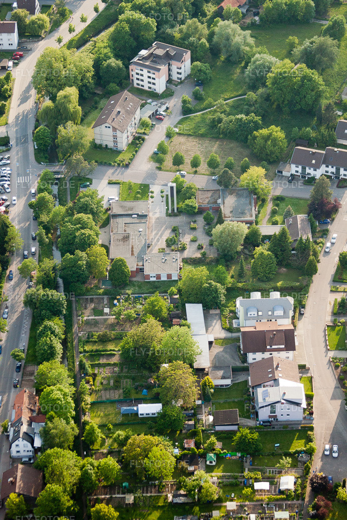 Luftbild: Christusgemeinde in Wiesloch im Bundesland Baden-Württemberg in Deutschland. Foto: IMG_27691.jpg vom 24.05.2010 durch Werner Riehm/FLY-FOTO.de