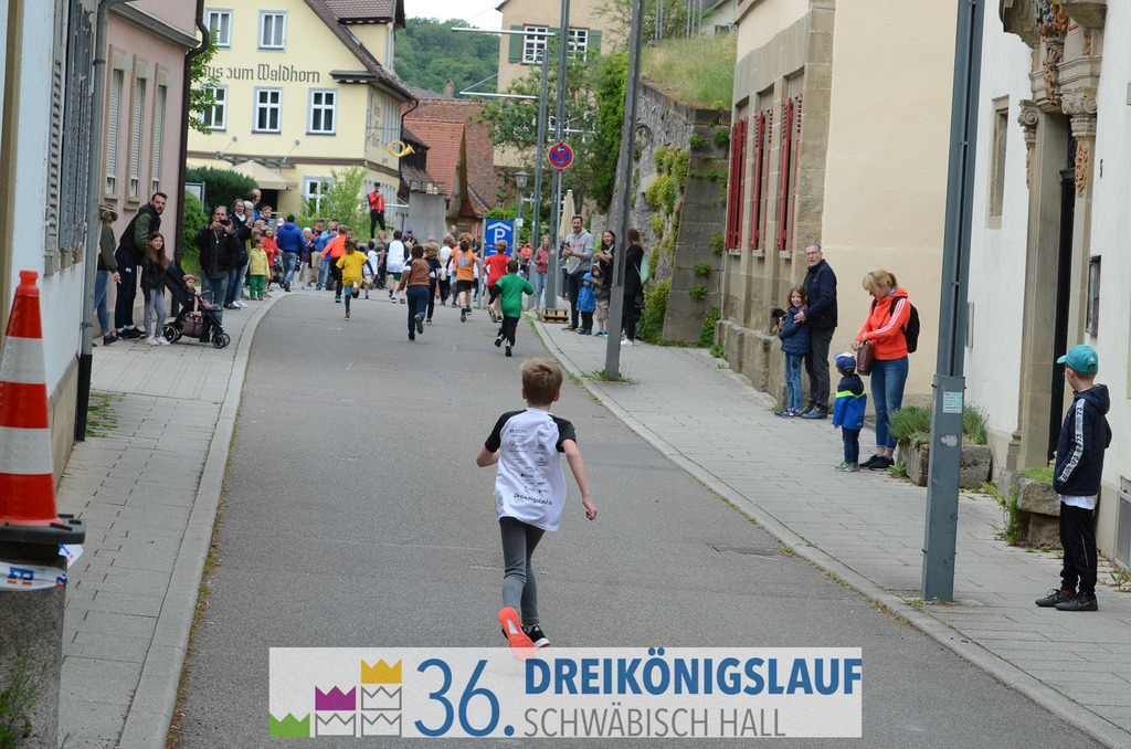 AOK Junior Cup 400m | 3Königslauf 2022 AOK Junior Cup 400m - Realisiert mit Pictrs.com