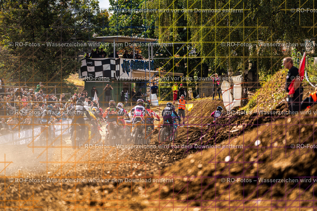 Sechshelden 2026 Sonntag  -2380 | Sportfotografie von RO-Fotos: Motorsport, Motocross, Enduro, Laufveranstaltungen und Triathlon. Professionelle Fotos von Sportlern und Events. - Realisiert mit Pictrs.com