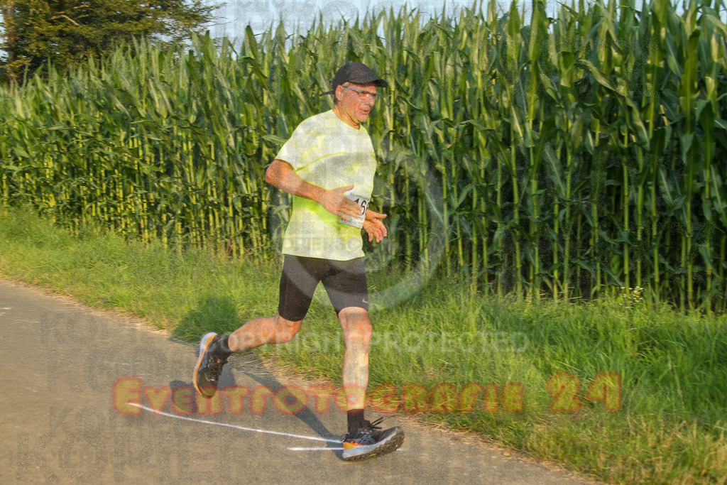 240802_1918_EV4_3509 | Sportfotografie im Rhein-Sieg Kreis, Köln, Bonn, NRW, Rheinland Pfalz, Hessen, etc. Unser Tätigkeitsfeld umfasst den Laufsport vom Volkslauf über den Marathon, Duathlon, Triathon bis zum Ultralauf wie Kölnpfad Ultra oder Schindertrail.