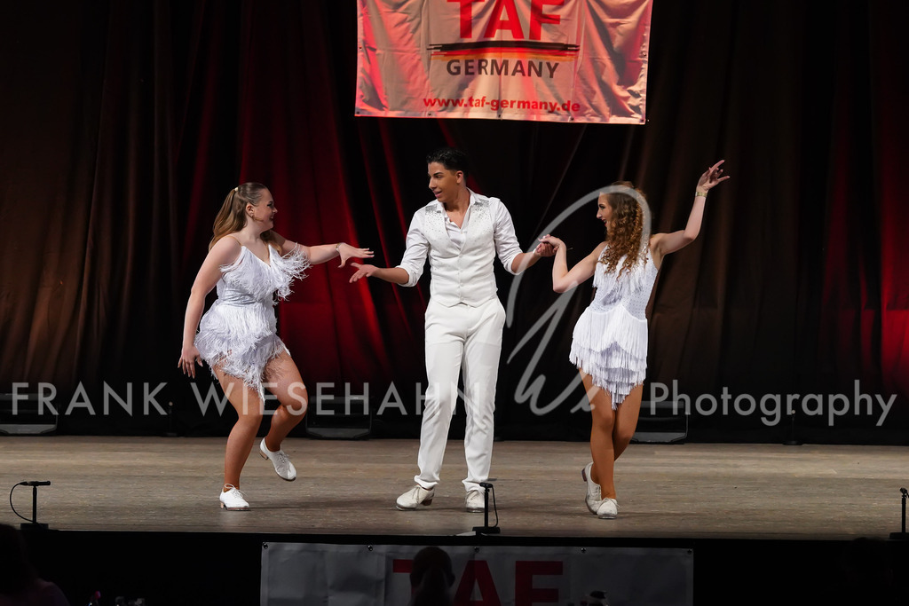 FW702191 | FRANK WIESEHAHN MEDIA - Realisiert mit Pictrs.com