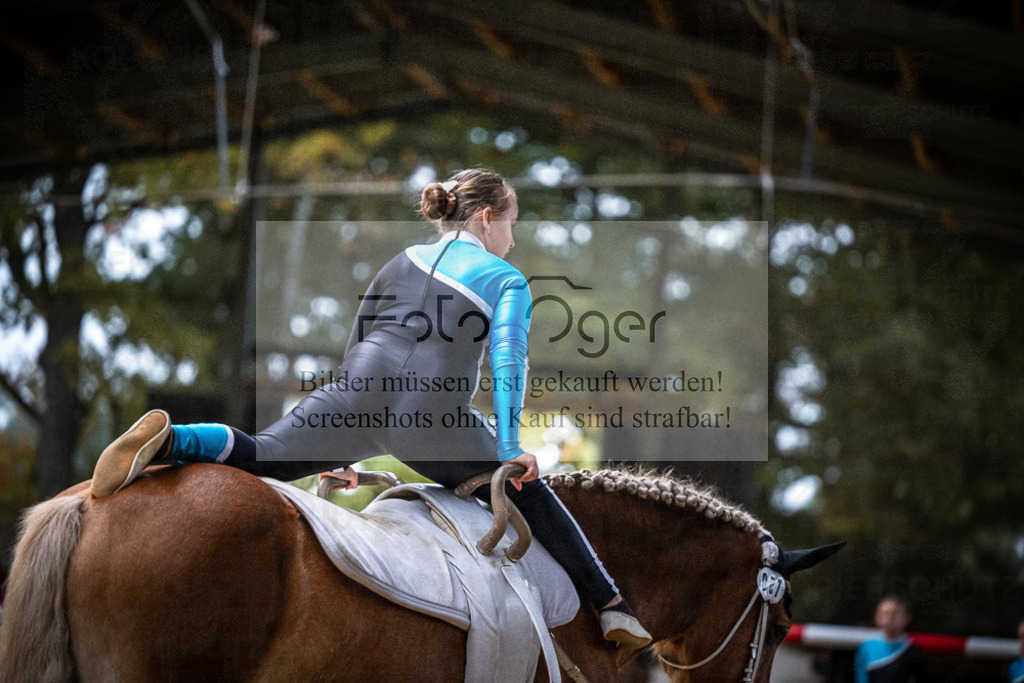 DOS_0364 | Entdecke hochwertige Reitturnierfotos von Foto Oger. Professionell, emotional und authentisch – jetzt Lieblingsmomente im Shop bestellen.Deutschlandweite Turnierfotografie. - Realisiert mit Pictrs.com