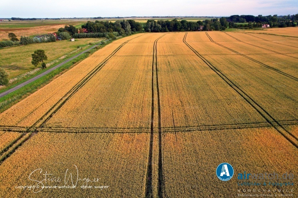 Eider - Hemmerdeich | Entdecken Sie atemberaubende Luftbilder und Fotografien auf airwatch.de - Tauchen Sie ein in eine Welt voller faszinierender Aufnahmen aus der Vogelperspektive.