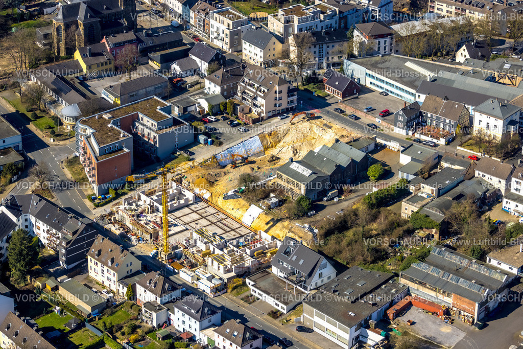 Heiligenhaus240301965 | Luftbild, Wohngebiet und Seniorenheim Domizil Heiligenhaus am Südring, Baustelle am Südring, Leubeck, Heiligenhaus, Ruhrgebiet, Nordrhein-Westfalen, Deutschland
