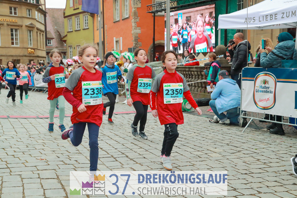 AOK JuniorCup 400m | 3Koenigslauf 2023 - Realisiert mit Pictrs.com
