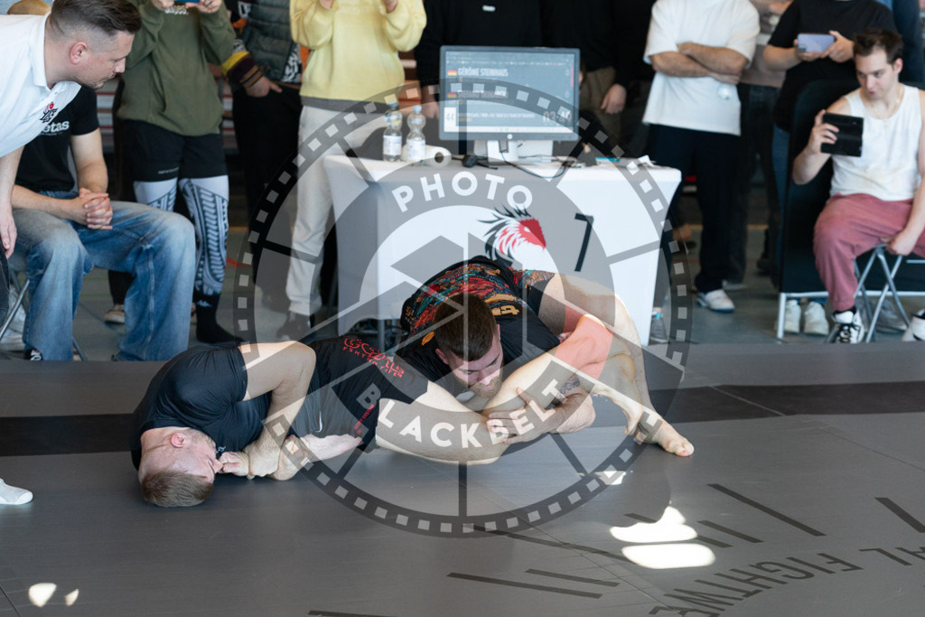 20250329PBB4729 | Fighters compete during the International Luta Livre (ILLCS) Germany IX Spring 2025 Competition spring on March 29, 2025 in Hannover, Germany.© Chiara Dazi