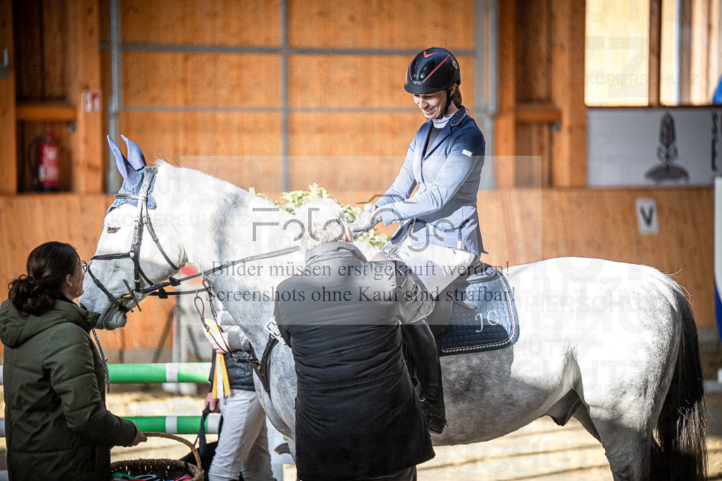 DOS_0007 | Entdecke hochwertige Reitturnierfotos von Foto Oger. Professionell, emotional und authentisch – jetzt Lieblingsmomente im Shop bestellen.Deutschlandweite Turnierfotografie. - Realisiert mit Pictrs.com