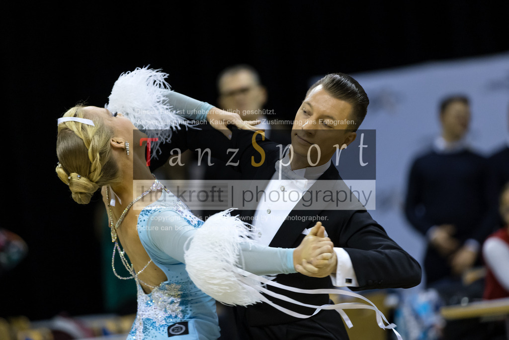 20241102_DC_HGR_Std_08679 | Tanzsportbilder, Standardtanz, Lateintanz, WDSF, DTV, LTVB, dancecomp, goc, hessen tanzt, blaues band der spree, walzer, tango, wiener walzer, slowfox, quickstepp, samba, rumba, cha-cha-cha, paso doble. jive, hd-kroft photography, turniertanzsport