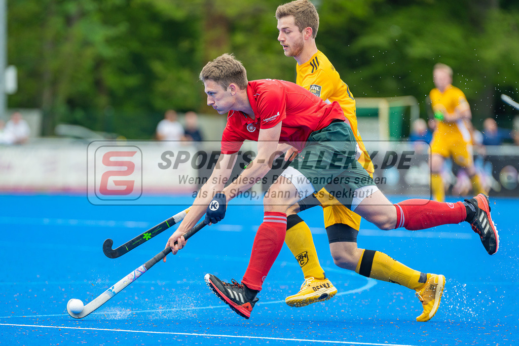 HK_20230507_107913 | 1. Bundesliaga Herren Creefelder HTC - Harvestehuder THC  am 7.5.2023 Crefelder HTC ( CHTC ), Krefeld  , Schröder Mika ( Crefelder HTC #33 )