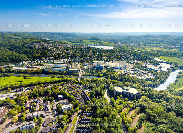 Wetter240503570 | Luftbild, Wohngebiet Ortsansicht, Fluss Ruhr und Gewerbegebiet mit Demag Werk, altes Demag Verwaltungsgebäude, Ruhrbrücke Bundesstraße 234, Hügellandschaft mit Wiesen und Feldern, Fernsicht mit blauem Himmel, Blick nach Hagen, Wetter, Ruhrgebiet, Nordrhein-Westfalen, Deutschland
