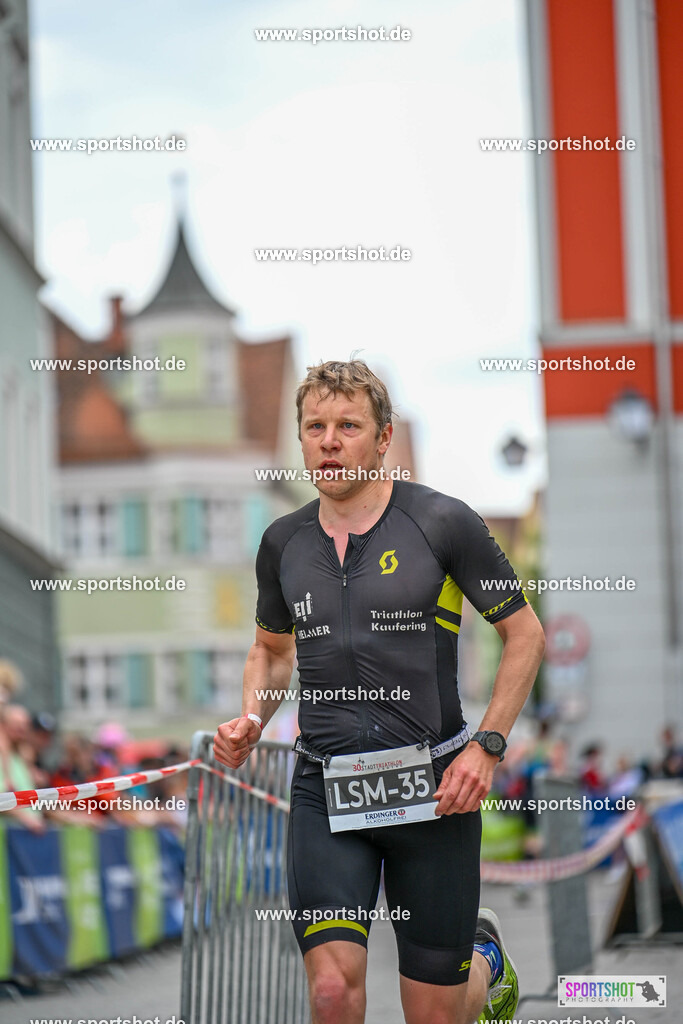 SZI_6007 | Stadttriathlon Erding 2025. #yourpictrs #sportshot_your_pictrs @Sportshotphotography #stadttriathlonerding Copyright: www.sportshot.de