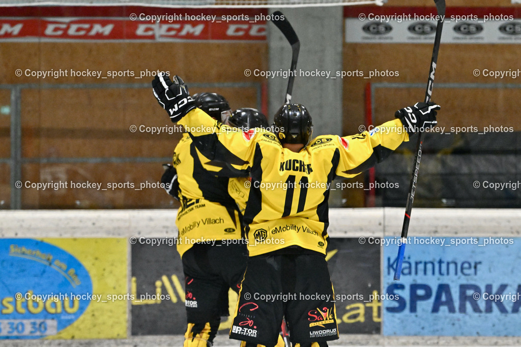 Z9B_1404.JPG | Jubel EC Hornets Spittal, #11 Kucher Florian EC Hornets Spittal, EC Hornets Spittal vs. ESC Steindorf 23.2.2024, EC Hornets Spittal vs. ESC Steindorf 23.2.2024 am 23.02.2024 in Spittal an der Drau (Eissportzentrum Spittal), Austria, (Photo by Bernd Stefan)