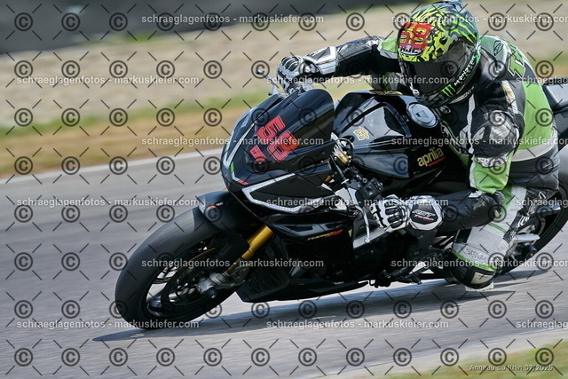 25bt04-1479 | markuskiefer.com - Realisiert mit Pictrs.com