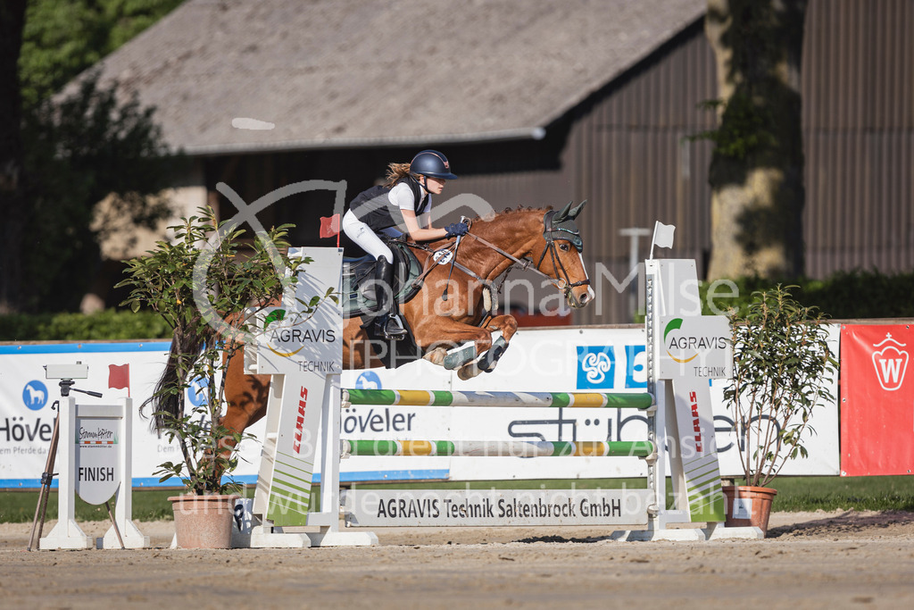 250501_MünsterHandorf_PonyTrophy-264 | Deine schönsten Turniermomente als professionelle Fotos! Entdecke hochwertige Pferdesport-Fotografie im Online-Shop. Jetzt Fotos finden & bestellen!