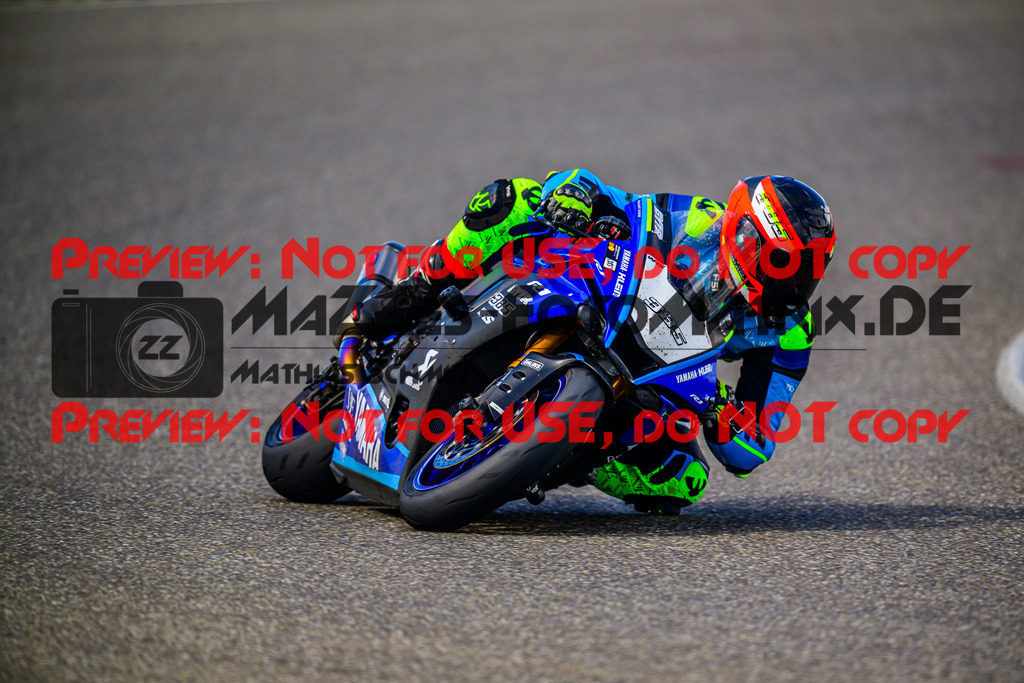 MaZZes_FotoMatrix_240519_6007705_0724 | Fotograf Mathias Schmid
Sportfotograf,
Eventfotograf,
Hochzeitsfotograf,
Portraitfotograf