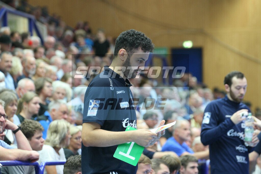 Bergischer HC - TSV Hannover-Burgdorf | BHC Trainer Jamal Naji -  © Sportfoto-Sale (MK) - Realisiert mit Pictrs.com