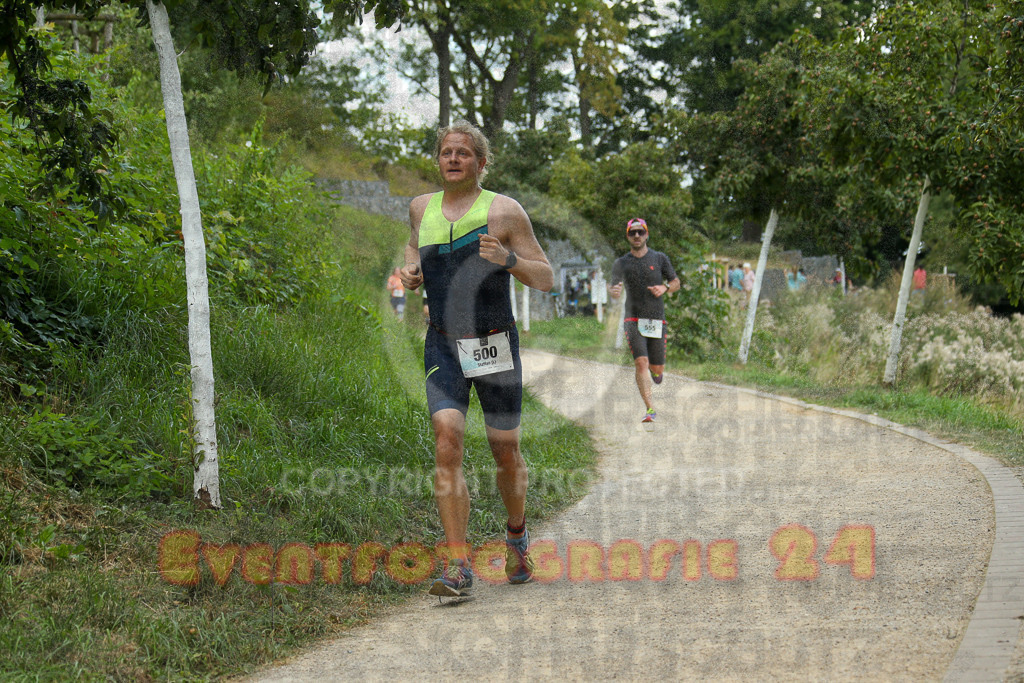 250824_1402_EX1_4694 | Sportfotografie im Rhein-Sieg Kreis, Köln, Bonn, NRW, Rheinland Pfalz, Hessen, etc. Unser Tätigkeitsfeld umfasst den Laufsport vom Volkslauf über den Marathon, Duathlon, Triathon bis zum Ultralauf wie Kölnpfad Ultra oder Schindertrail.