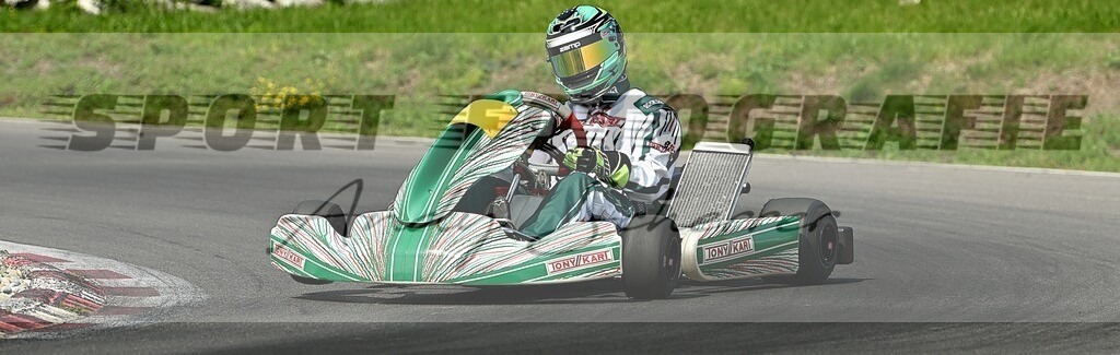 aaaDSC_0123 | Kaufen Sie Sportbilder im Onlineshop von Andy Scherrer Sportfotografie. Faszinierende Bilder von Sportevents aus der ganzen Schweiz. Fussball, Frauenfussball, Unihockey, Handball, Schwingen und weiteren Sportarten. - Realisiert mit Pictrs.com