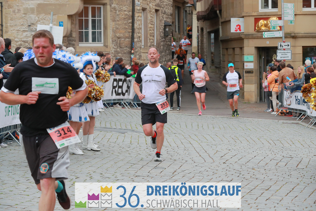 VR Bank Hauptlauf 10km | 3königslauf 2022 VR Bank Hauptlauf - Realisiert mit Pictrs.com