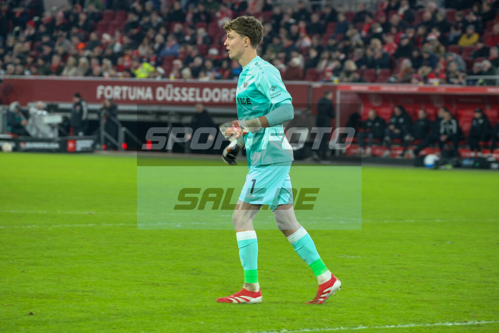Fortuna Düsseldorf  Saison 25/26 - © Sportfoto-Sale (MK) | Johannes Schenk  - Fortuna Düsseldorf - SC Preußen Münster 25/26 - © Sportfoto-Sale (MK) - Realisiert mit Pictrs.com