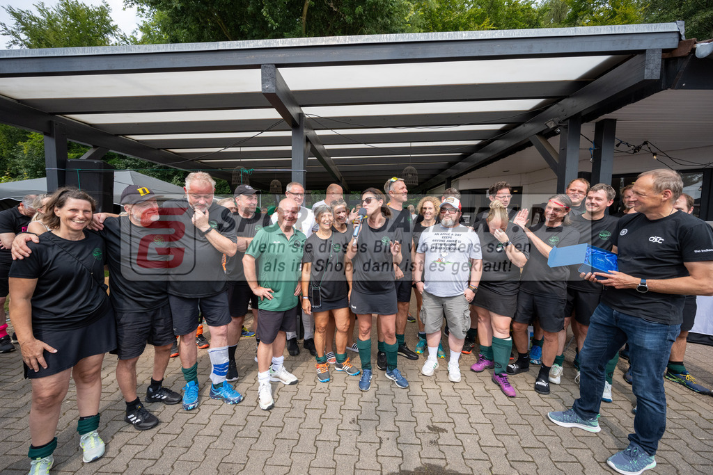 SFE_20240818_0263 | Krefeld, Deutschland, 18.08.2024:  European Cup for Recreational Hockey Players im KTHC Stadion Rot-Weiss Köln Tennis and Hockey Club am 18.08.2024 in Krefeld, Deutschland. (Foto von Stephan Fehrmann)Krefeld, Germany, 18.08.2024: European Cup for Recreational Hockey Players in KTHC Stadion Rot-Weiss Köln Tennis and Hockey Club at 18.08.2024 in Krefeld, Deutschland. (Foto from Stephan Fehrmann)