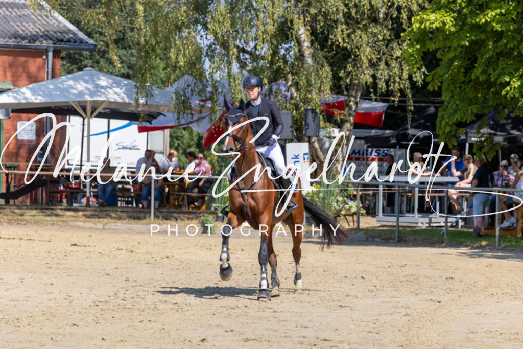 7I8A1244 | melanie-engelhardt-photography - Realisiert mit Pictrs.com