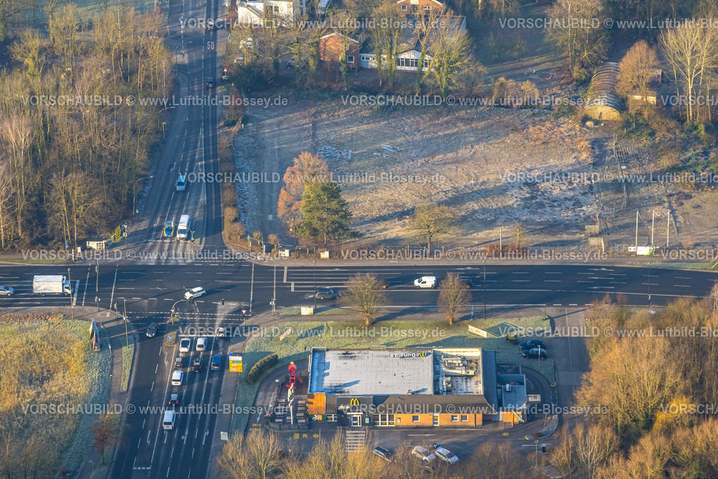 Hamm250200568Rhynern | Luftbild, Straßenkreuzung Werler Straße Bundesstraße B63 und Ostdorfstraße, Autobahn GmbH kommt auf ehemaliges Kley-Gelände, ehemaliges Gartencenter-Kley an der Ostdorfstraße und Baustelle für geplante Autobahn GmbH kommt auf ehemaliges Kley-Gelände, McDonald's Fast-Food-Restaurant, Stadtbezirk Rhynern, Hamm, Ruhrgebiet, Nordrhein-Westfalen, Deutschland