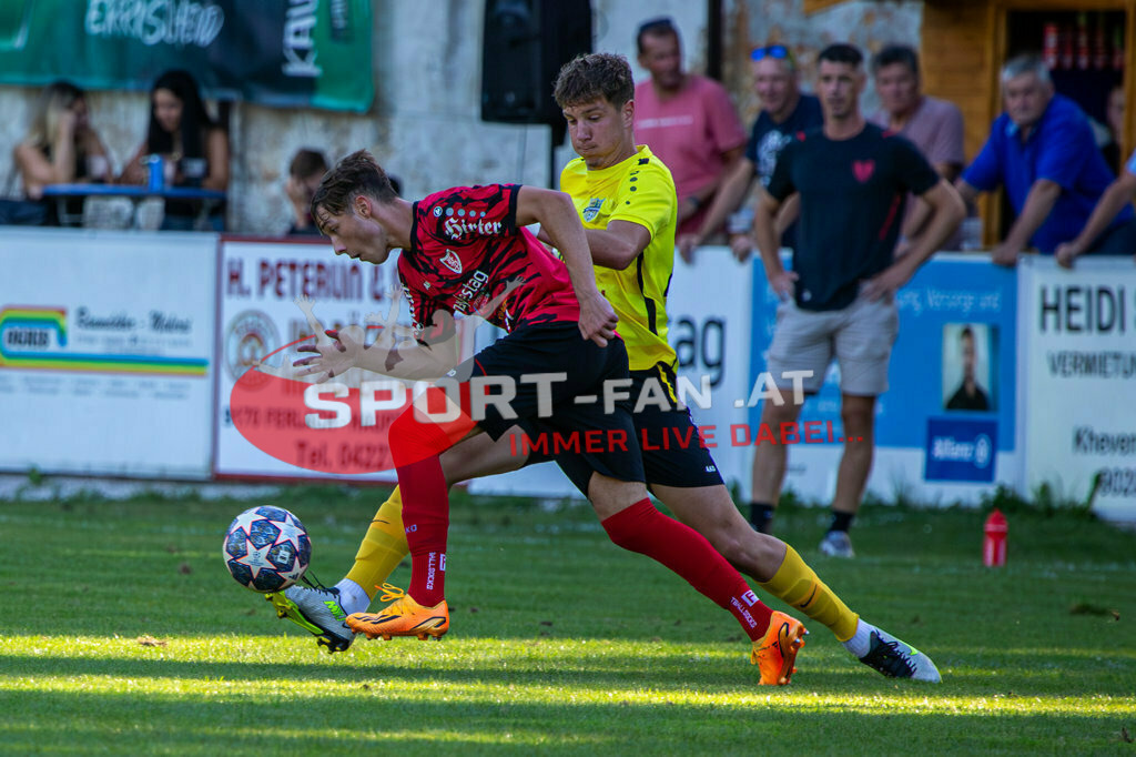 Kärntner Liga | Kärntner Liga ATUS Ferlach - ASKÖ Köttmannsdorf am 02.09.2023 in Ferlach
(Sportplatz), Austria, (Photo by Ernst Krawagner sport-fan.at) - Realisiert mit Pictrs.com