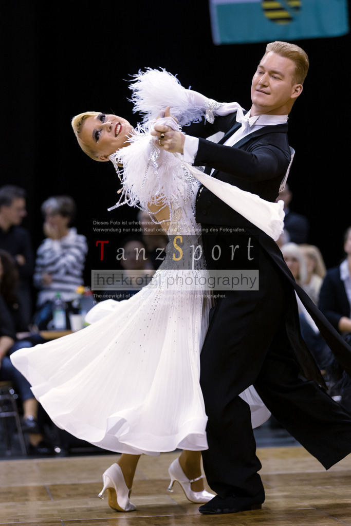 20241102_DM_HGR_Std_09526 | Tanzsportbilder, Standardtanz, Lateintanz, WDSF, DTV, LTVB, dancecomp, goc, hessen tanzt, blaues band der spree, walzer, tango, wiener walzer, slowfox, quickstepp, samba, rumba, cha-cha-cha, paso doble. jive, hd-kroft photography, turniertanzsport