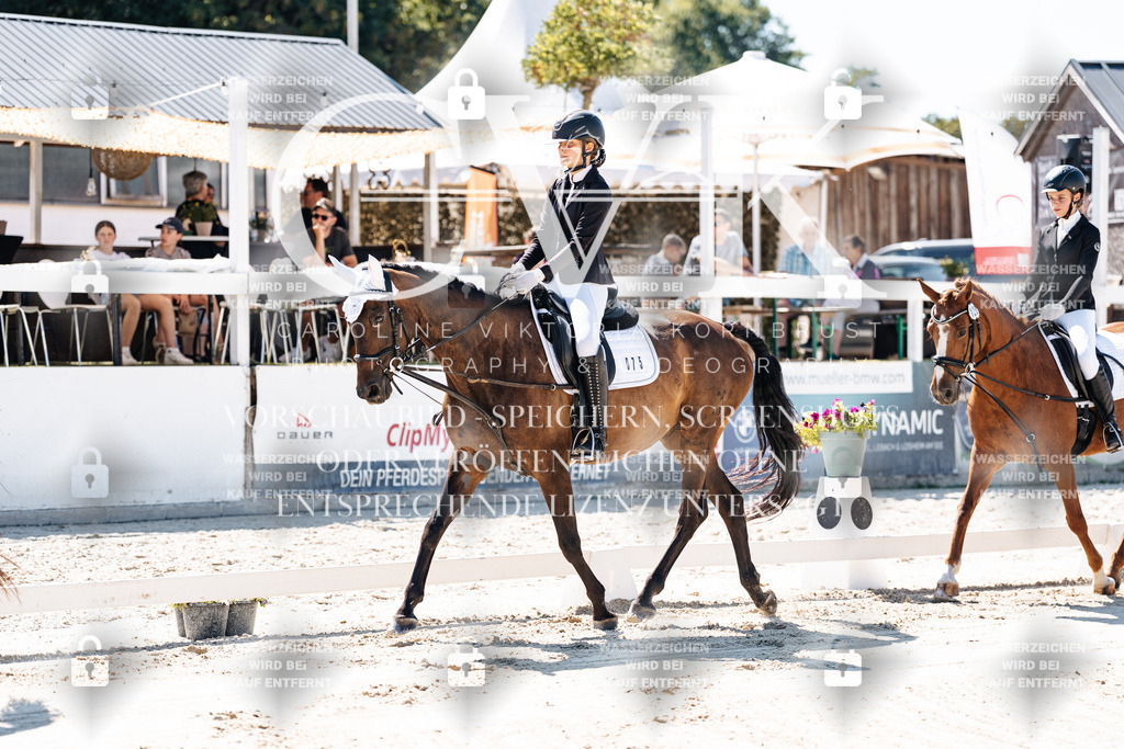 CK902257 | Turnierfotografie Pferdefotografie Trier Rheinland-Pfalz Pferdesport Reitsport Tierfotografie Sportfotografie Pferdevideo Pferdevideografie Equestrianvideography equestrianphotography  - Realisiert mit Pictrs.com