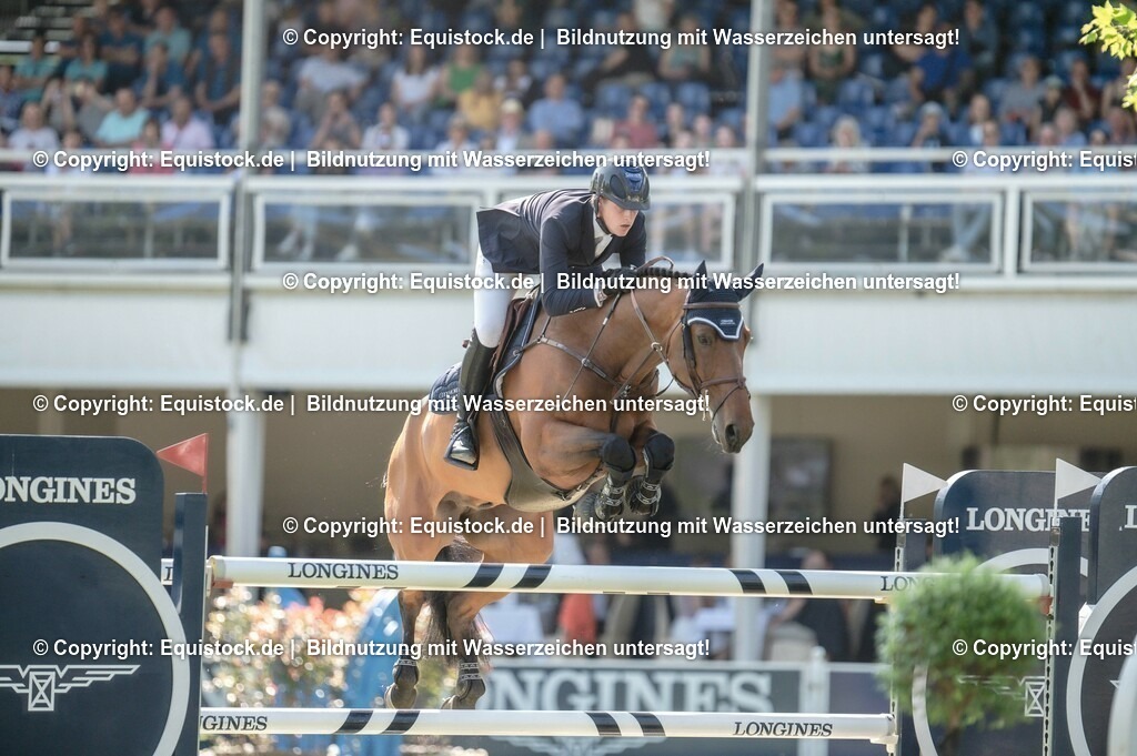 20230528_17_CSI4_Hess.Min.Präs_0071 | equistock