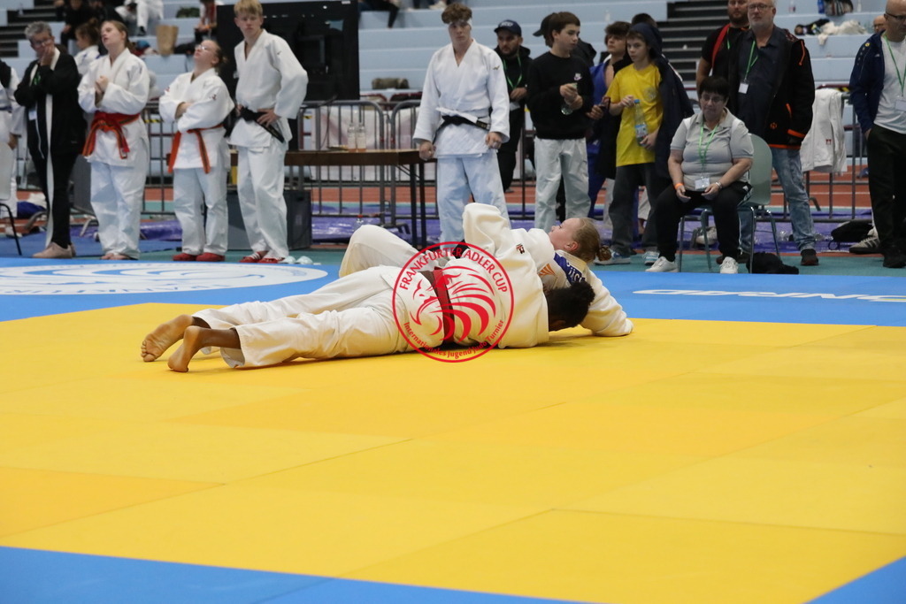 1J7A2603 | Fotos vom Adler Cup - Pictures from Adler Cup

Hier findet Ihr alle Eindrücke und großen Momente der Adler Cup Wochenenden. Here you will find all impressions and great moments of the Adler Cup weekends. - Realisiert mit Pictrs.com