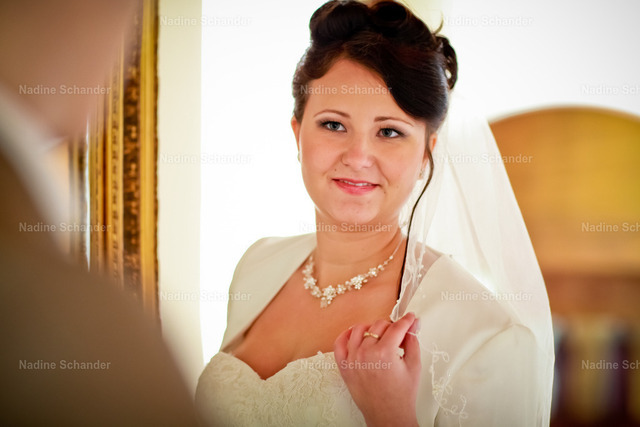 KA_f-5400 | Nadine Schander – Selbstständige Fotografin & professionelle Visagistin Raum Hohenlohe, Öhringen/ Bretzfeld und Neuenstadt ... Spezialisiert auf individuelle Make-up-Looks und hochwertige Fotografie. Business,- Portrait,- Beautyfotografie..