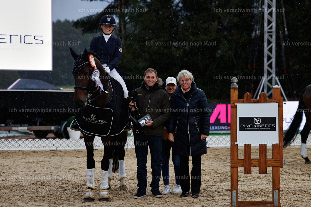 8_2-Siegerehrung-DRESSUR S_  -StoibPH-4565 | working equitationturnier fotograf videograf stoibphotography marixx film working equitation deutschland reitsport turnierfotografie eventfotografie equestrian events