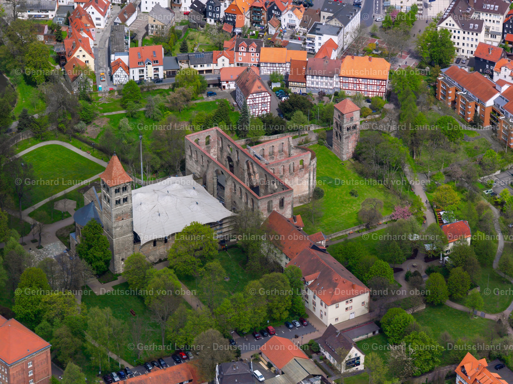 2524164 | Online-Shop für Luftbilder aus Deutschland. Seit über 45 Jahren baut Gerhard Launer das Luftbildarchiv mit unterschiedlichsten Themen stetig weiter aus.