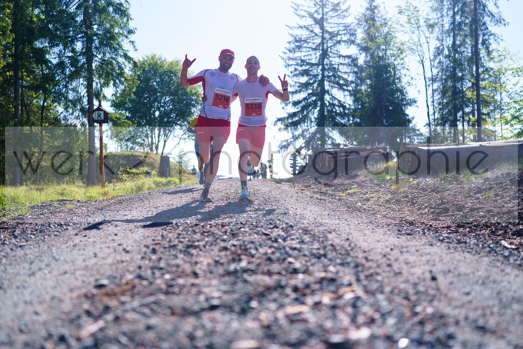 Rennsteiglauf Marathon 2025 | Marathon von Neuhaus/Rwg. nach Schmiedefeld/Rstg. am 17. Mai 2025