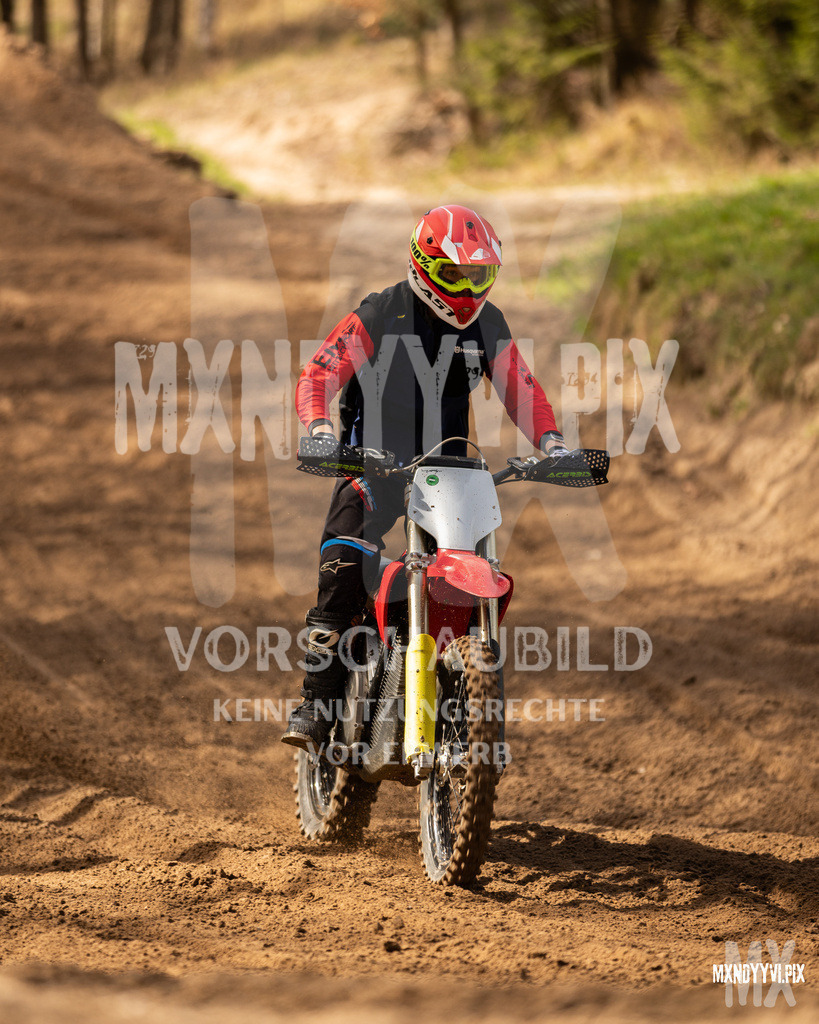 866A2543 | mxndyyvipix